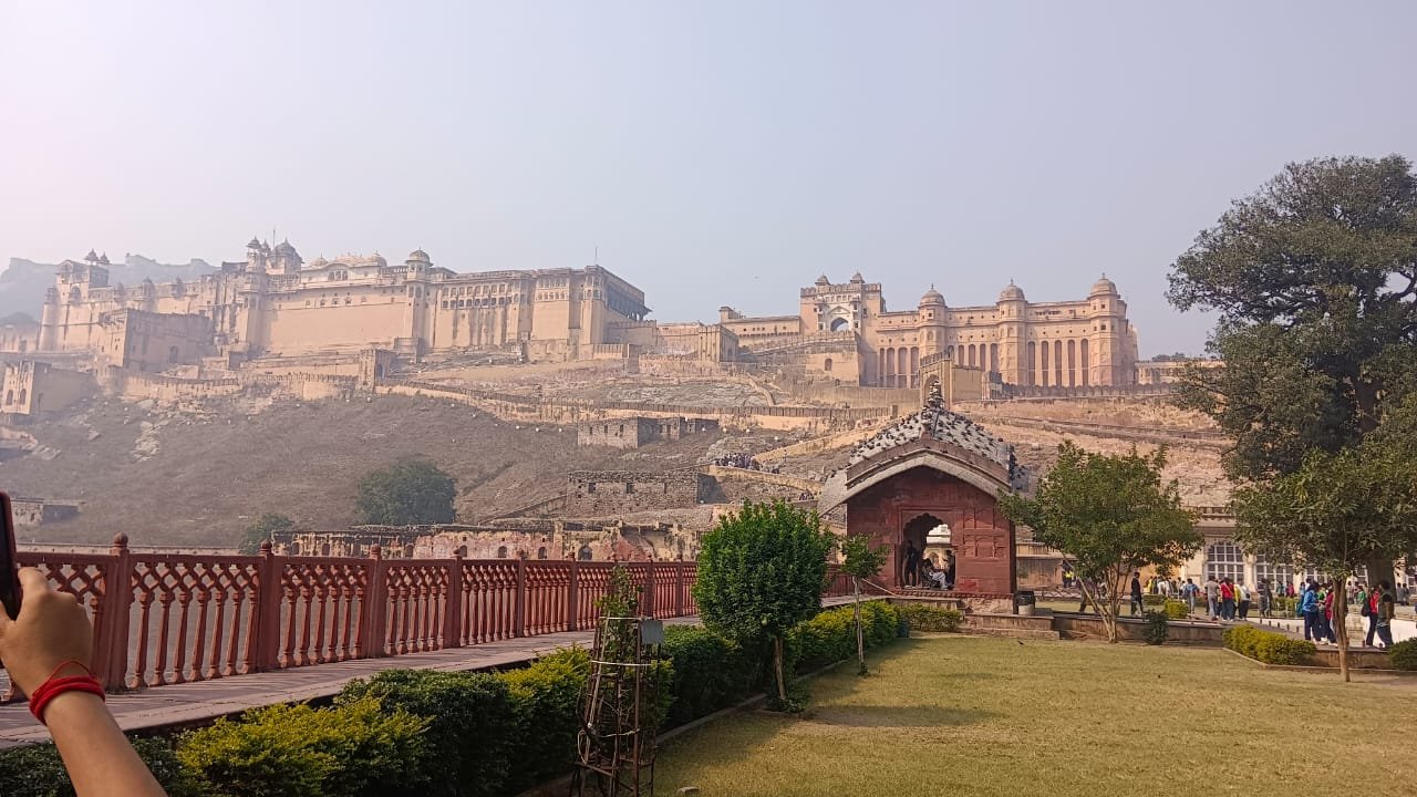Amer Fort, Rajasthan देखने लायक 4 – शाही जगह